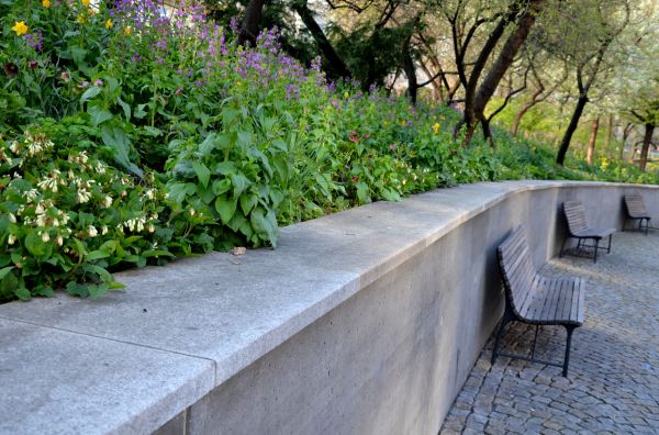 Concrete Retaining Wall Service in Port Orchard