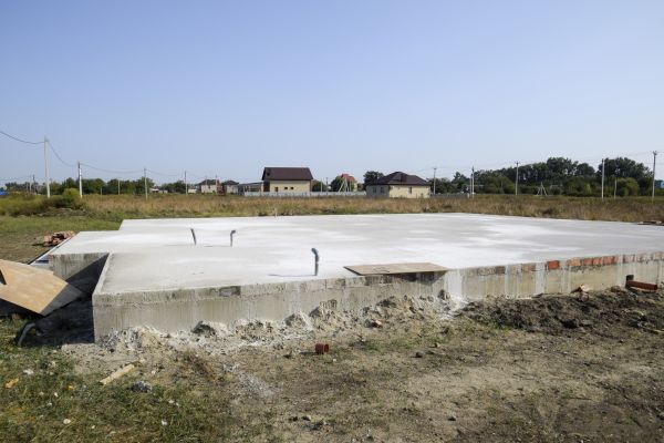Barn Slab Installation in Port Orchard