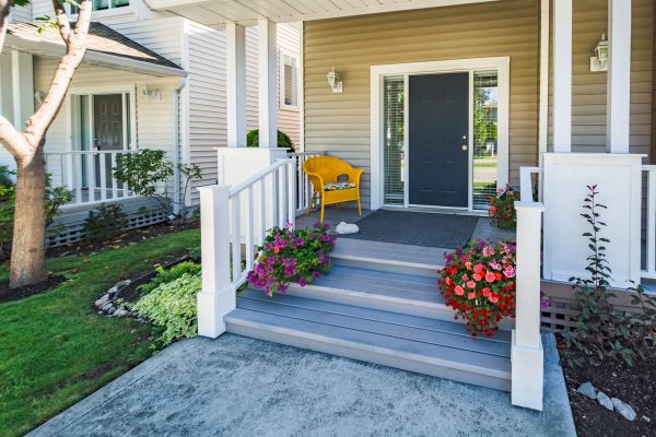 Entryway Steps Replacement in Port Orchard
